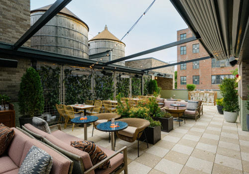 The Ultimate Guide to Outdoor Bars in Brooklyn, NY